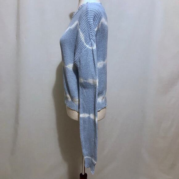 Ultra Flirt NWT Tie Dye Distressed Sweater Juniors S - Picture 6 of 10